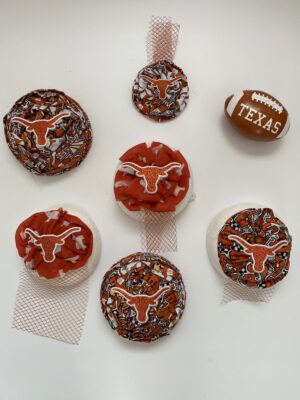 NiftyLane_University_of Texas Longorn Fascinator_Collection